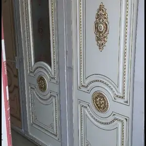 Дверь, Душанбе