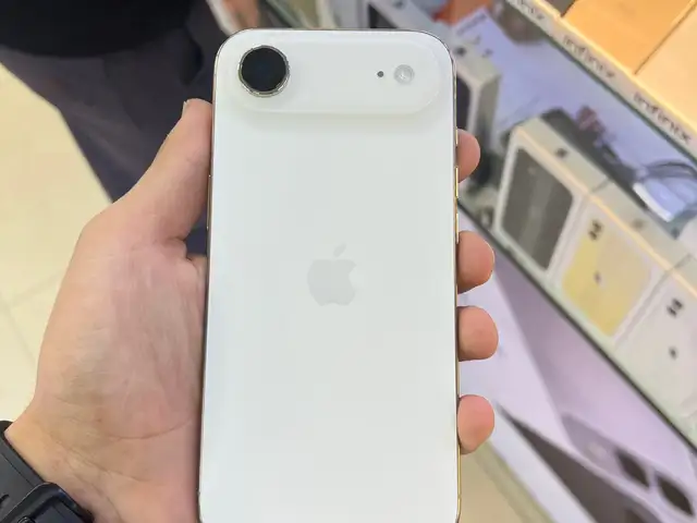 Apple iPhone Air, 256 gb, Light Gold, Душанбе