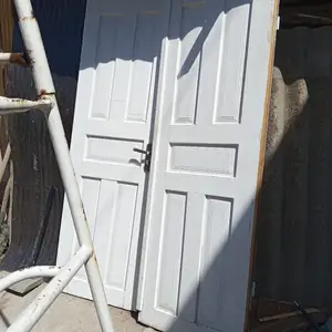 Дверь Советская, Душанбе