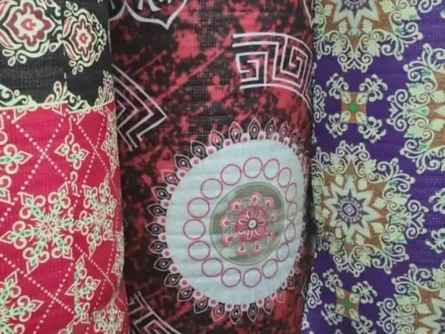 Фалгаи гулдор, Душанбе