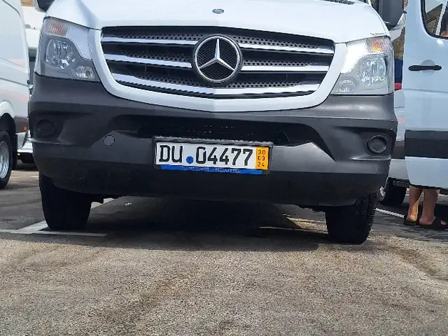 Фургон Mersedes-Benz 2016, Худжанд