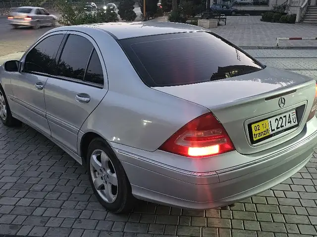 Mercedes-Benz C class