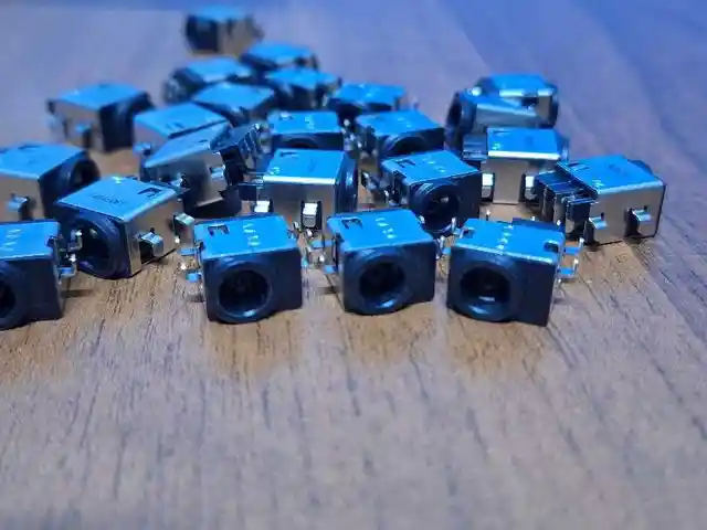 Разъем питания ноутбука Samsung, Хуҷанд