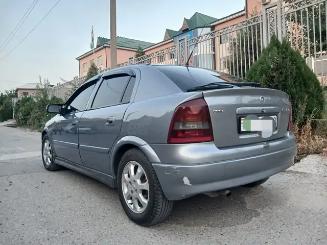 Opel Astra G