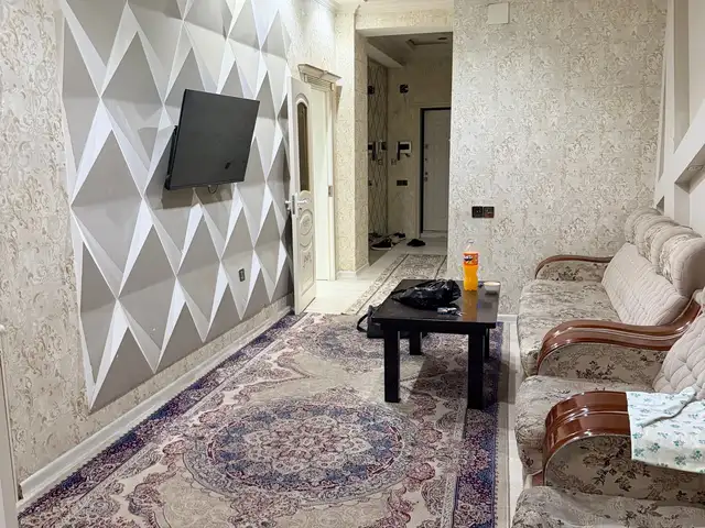 3-комн. квартира, 9 этаж, 80м², И Сомони, Душанбе