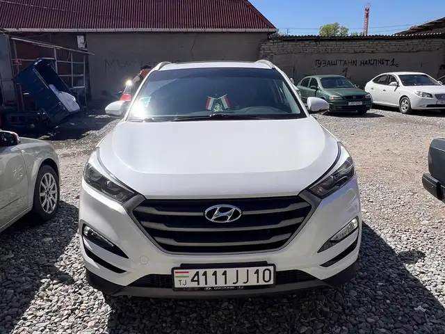 Hyundai Tucson