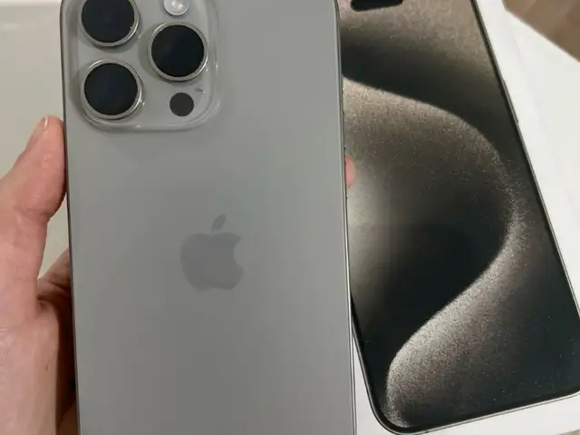 Apple iPhone 15 Pro Max, 256 gb, Natural Titanium, Душанбе