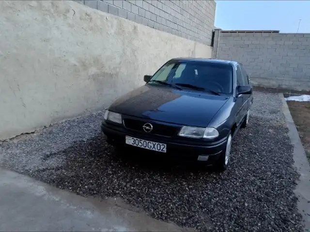 Opel Astra F