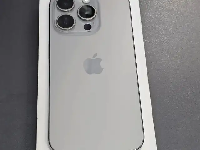 Apple iPhone 15 Pro, 128 gb, Natural Titanium, Душанбе