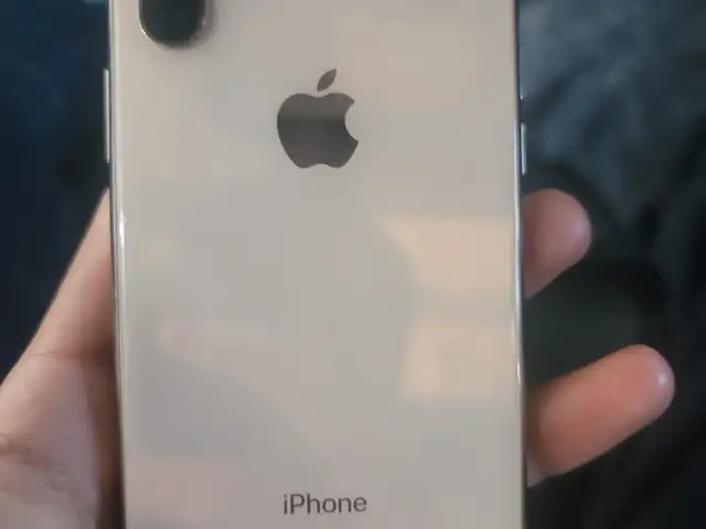 Apple iPhone Xs, 64 gb, Gold, Худжанд
