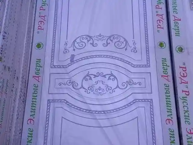 Дверь, Душанбе