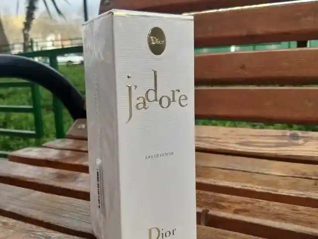 Женские духи от Jadore Dior, Душанбе