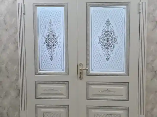 Дверь, Душанбе