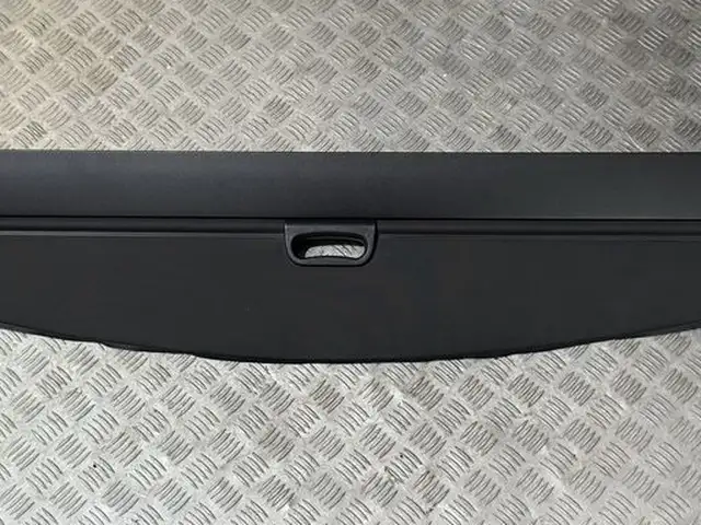 Шторка багажника BMW X7 G07, Душанбе