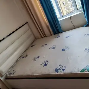 Кровать с тумбой, Душанбе