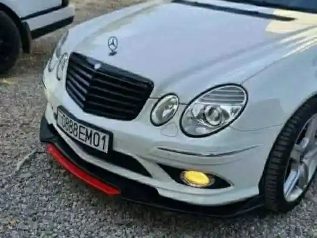 Универсальная губа для Mercedes-Benz W211, Душанбе