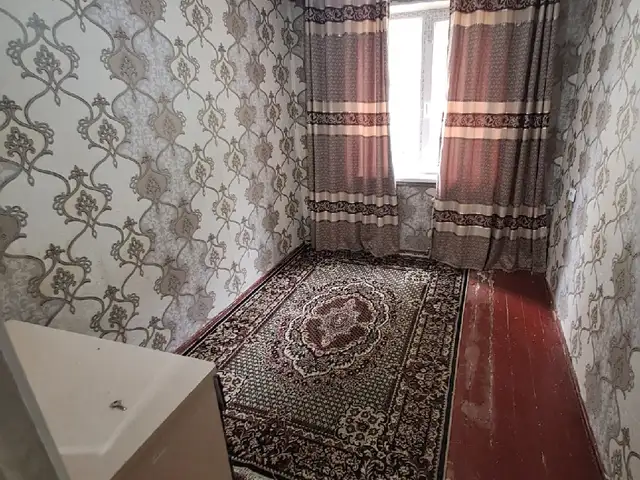 Комната в 3-комн. квартире, 4 этаж, 60м², 112 мкр, назди Релакс, Душанбе