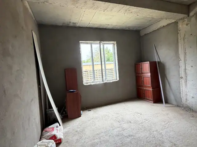 1-комн. квартира, 3 этаж, 43 м², 1 микрорайон, Турсунзаде