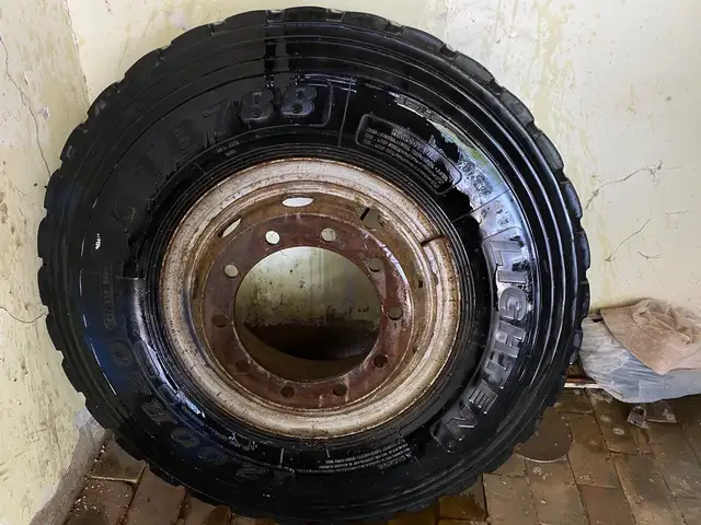 Шины от дулана, Хуҷанд