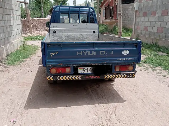 Бортовой автомобиль Hyundai , 2002, Тоҷикобод