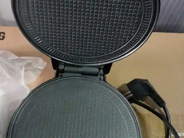 Вафельница, Душанбе