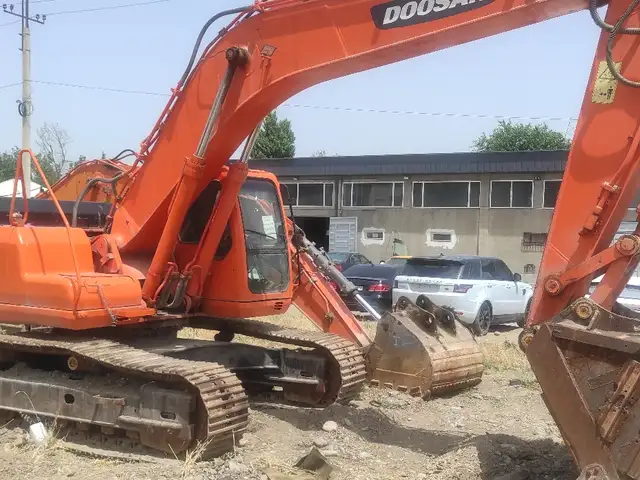 Экскаватор Дусан, 300, Душанбе