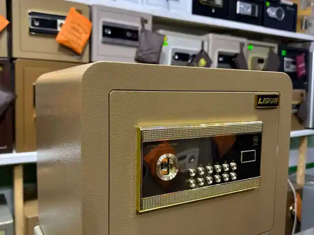 Сейф 30ldn, Душанбе