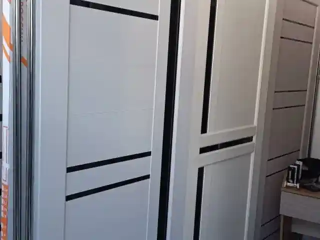 Дверь, Душанбе