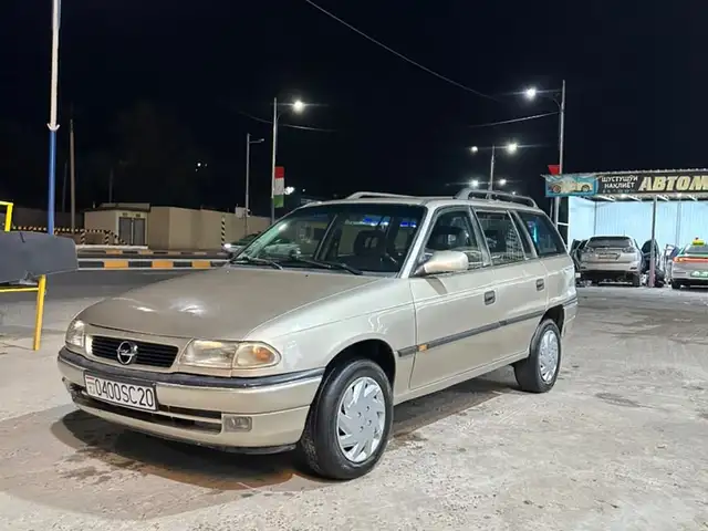 Opel Astra F
