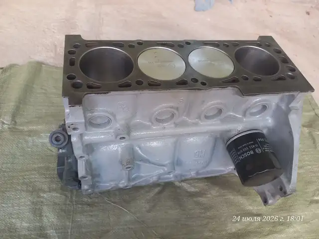 Мотор от Opel 1.6, Бохтар (Курган-Тюбе)