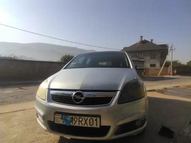 Opel Zafira