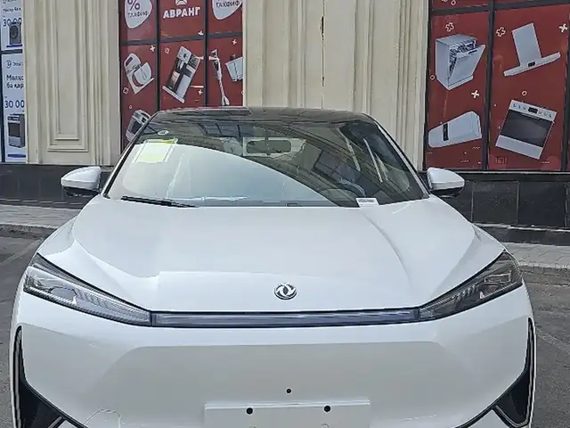 Dongfeng L7