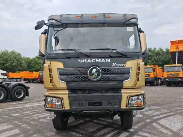 Самосвал Шакман Дулан Х3000, Душанбе