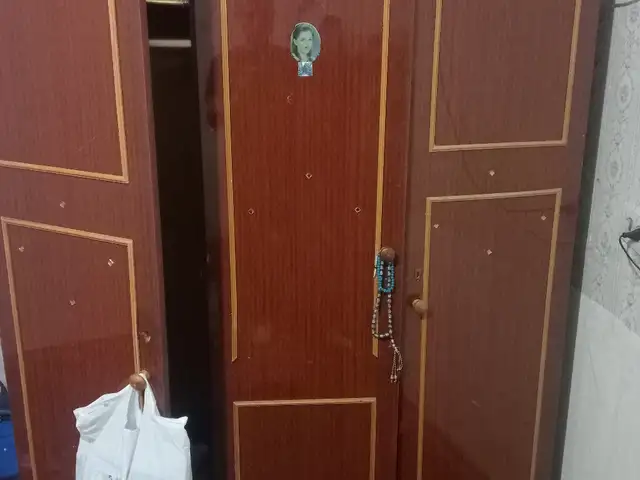 Шифоньери СССР, Бустон (Чкаловск)