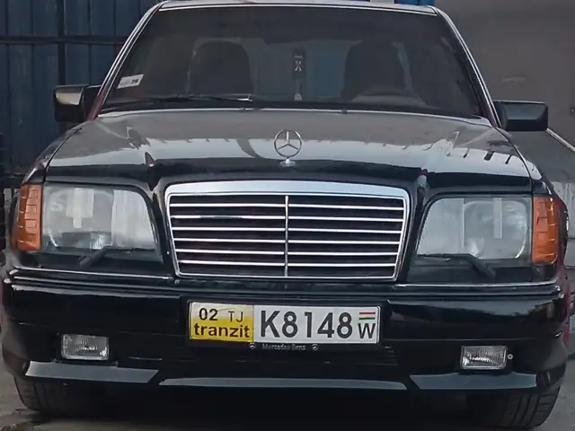 Mercedes-Benz W124
