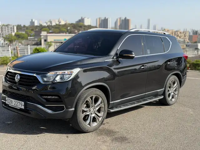Ssang Yong Rexton