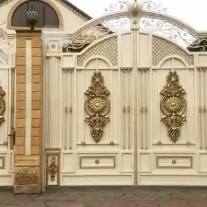 Дарвоза, Душанбе