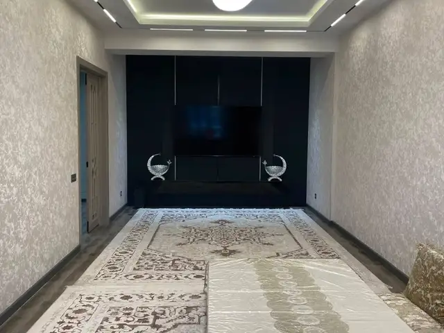 4-комн. квартира, 10 этаж, 155 м², Исмоили Сомони, Северный, Душанбе