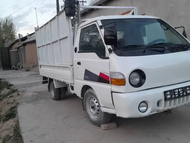 Бортовой автомобиль Hyundai porter 2002, Шаҳристон