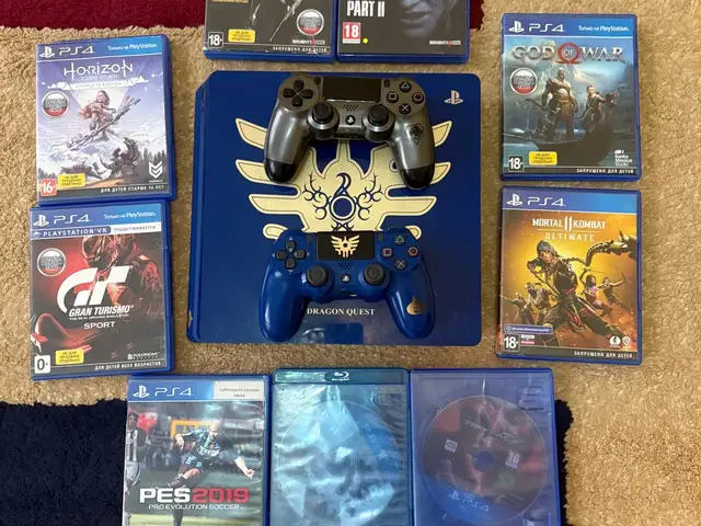 Игровая приставка Sony PlayStation 4, Душанбе