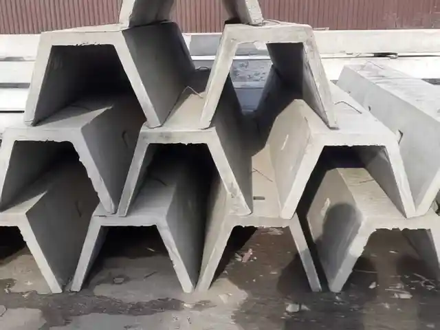 Лоток, Душанбе