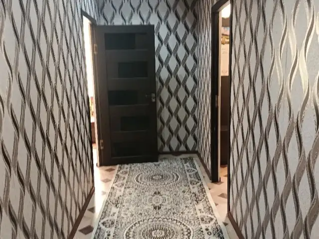 2-комн. квартира, 2 этаж, 50м², 19 мкр, Хуҷанд