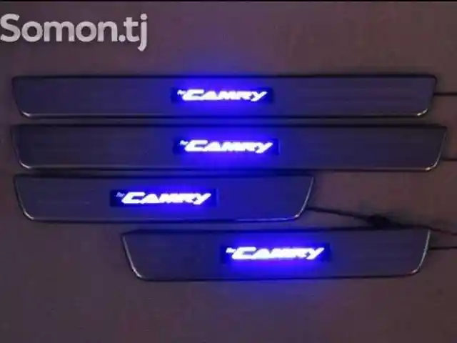 Пороги LED на Toyota Camry, Душанбе