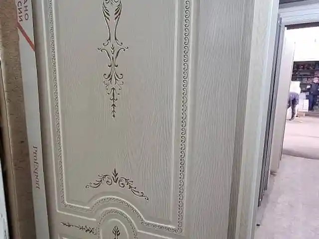 Дверь, Душанбе