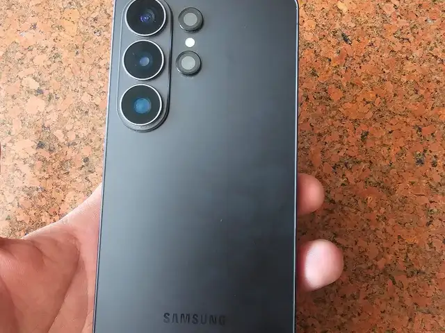 Samsung Galaxy 26 Ultra, Хуҷанд