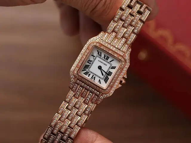 Соат Cartier, Хуҷанд