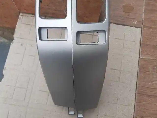 Ободок на Toyota Prado 120, Душанбе
