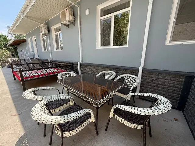 Стол и стулья Deco, Спитамен
