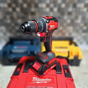 Шуруповерт Milwaukee, Худжанд