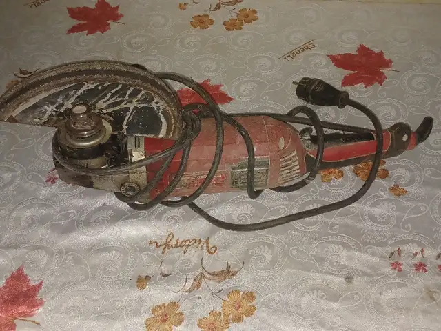 Болгарка на запчасти, Худжанд